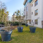 Blue Sky - Aquarius Residences דירה