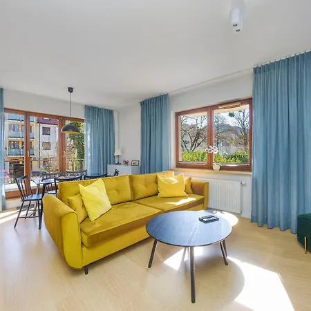 Blue Sky - Aquarius Residences *