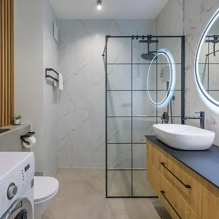 Blue Sky - Aquarius Residences * Sopot