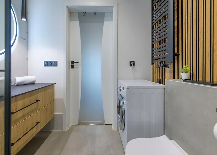 Blue Sky - Aquarius Residences