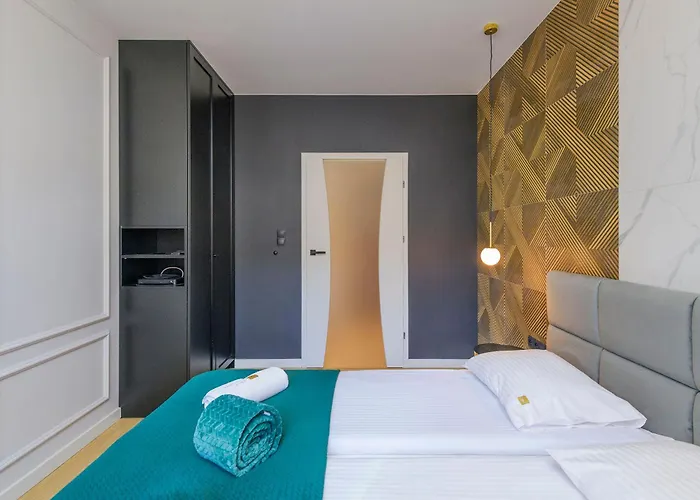 Blue Sky - Aquarius Residences Lägenhet