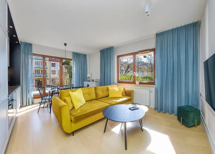 Blue Sky - Aquarius Residences *