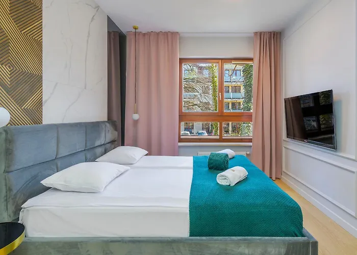 Blue Sky - Aquarius Residences